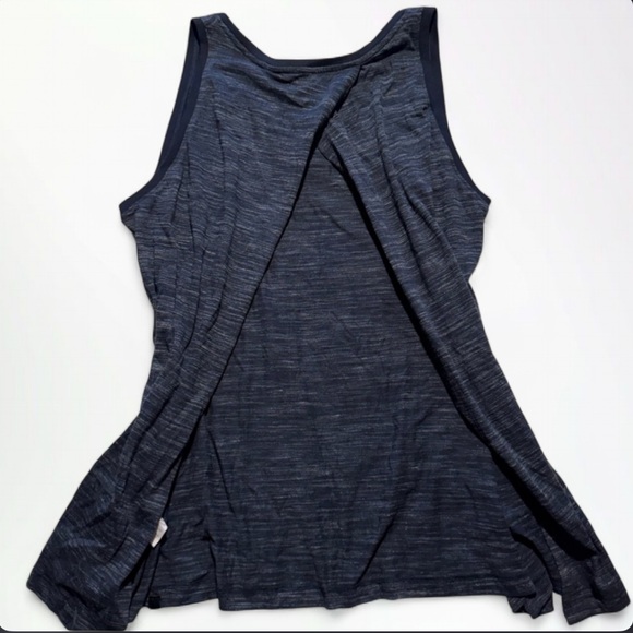 NY Yankees Open Back Tank | Size XL | NWT - Picture 3 of 6